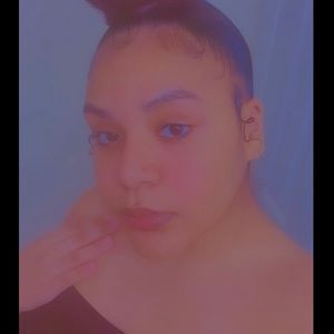 Meet your Posher, Ashlee